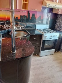 Продам 3 комн кв по 50 лет 8, 60 м2, 5/5 не угловая (середина дома)