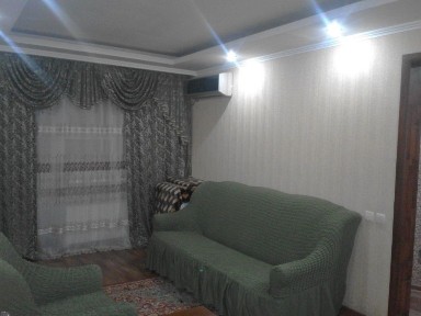 2х. ком. квартира посуточно, почасовой Сатпаева 14.площадь Абая