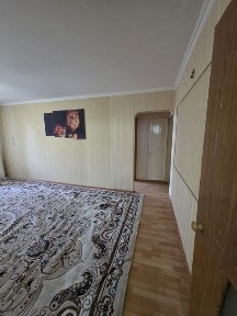 Жангельдина 3х комнатная квартира 3 этаж