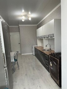 Город Уральск. Ищу студентку для совместного проживания. Тукая 53