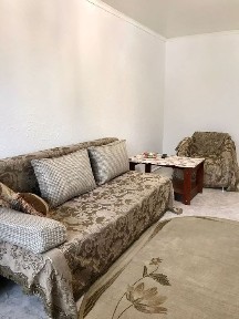 Свободна Двухкомнатная квартира, мкр КЖБи. Академия.