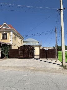 Үй сатылады орталықтан 5 бөлмелі