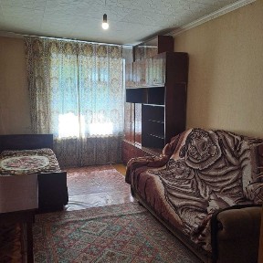 Сдам 2 ком. кв. в районе ресторана Меруерт