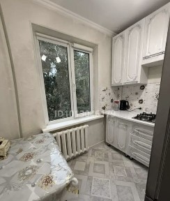 продается 2-комнатная квартира в мкр. Заречный, г. Алатау.