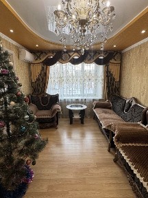Продам 4 комнатную квартиру 20 мкр
