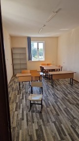 Сдам кабинеты в Казцике (Аскар Токпанов) под любой вид. Рядом школа.