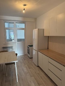 сдам 1 ком. квартиру на длит. срок