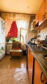 Продам 1 комнатную квартиру на С. Тюленина
