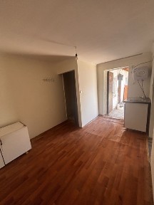 сдаем квартиру 2комнаты есть душ, горячая вода