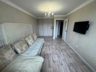 Продам 1-комнатную квартиру пр. Республики СРОЧНО ТОРГ!