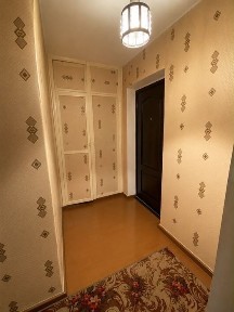 Продам 1 ком квартиру в центре
