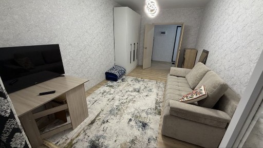 Сдам 1,5 в районе КШТ Есенберлина 50