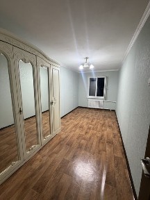 Сдам квартиру в аренду 3 комнатная