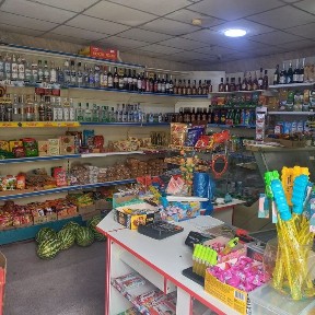 Сдам дествуйши продуктовый магазин