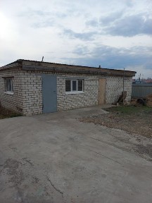 Продаётся по ул. Бурлинский 19/1