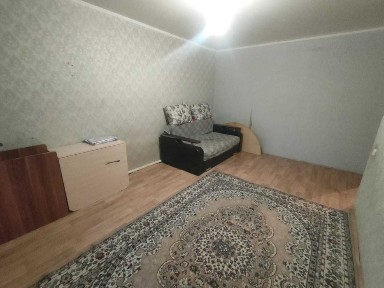 3-комнатная улучшенной планировки, Узкая коллея