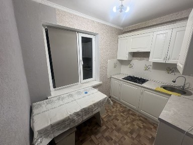 Сдам квартиру 1 ком 8 мкр