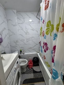 Продается 3-х ком кв в районе Строитель