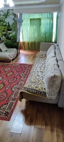 Сдается двух комн квартира