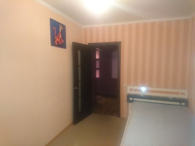 Продам 2комнатную в устькаменогорске