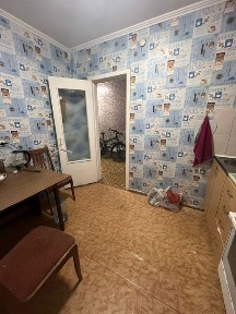 Продам 2 ком квартиру 19 микрорайон