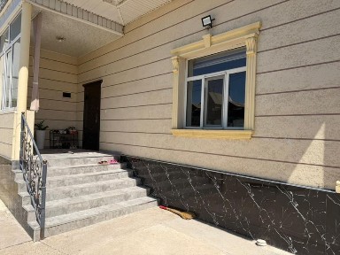 сарыагаш центрде орналаскан уй букыл жагдай жасалган жана там оте жакс