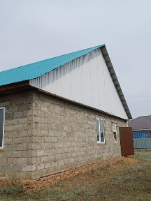 Дом с земельным участком