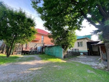 Шикарный дом в пригороде Алматы