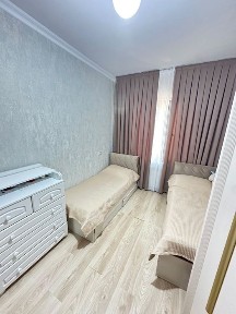 продается 3х комн квартира на 1этаже в хорошем состоянии