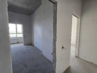 Продажа 4-комнатной квартиры в центре города