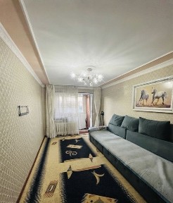 Продается 3-комнатная квартира, мкр. 4