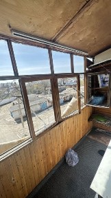 Продам квартиру 2 комнуту с гаражом есть светь