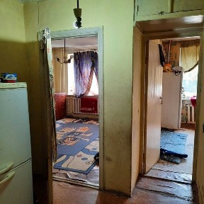 1 ком. по ул. ЗАТАЕВИЧА 79, напротив ТД Таир, 39 кв. м, на 2 этаже