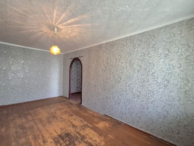 2х комнатная квартира на 2 этаже в центре, Ленина, 32
