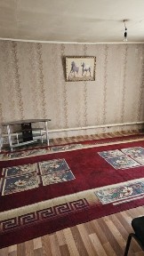 Сдается квартира на длительный срок, частный дом