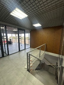 Современный офис в автокомплексе Master Drive | Валиханова, 195М