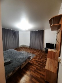 Сдам 1 комнатную квартиру по суточ