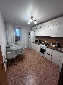 Продам 2-ух комн квартиру в районе 