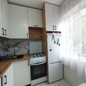 Срочно 2х комнатная квартира по пр. Абилкайыр хана, на 2/5 этаже!