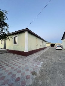 Уи сатылады тез арада келіп коріңіздер жекеге фото жіберем если что