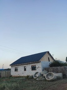 Продаётся тёплый дом с двумя домами на участке