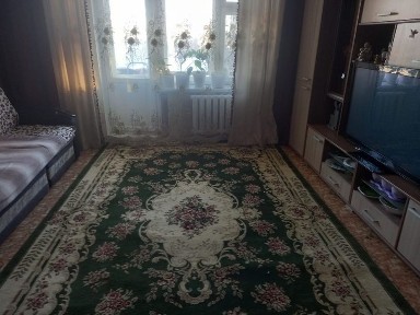 Продам квартиру в пос. Заводской либо меняю на 2х комн. с доплатой.