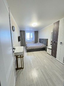 Продажа 3-х комнатной квартиры в 8 микрорайоне, 4 этаж