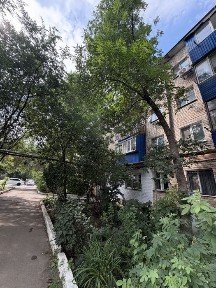 Молдагулова 18 цена 9млн 2эт