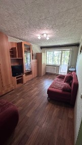 Продаётся уютная однокомнатная квартира в районе 1-го отдела полиции.