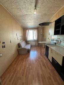 2комнатная 71кв, м от бк строй