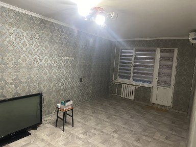 Сдается двух комнатная квартира, в районе авангард