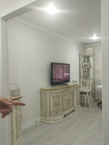 Продам 3-х комнатную, улучшенную. Центр