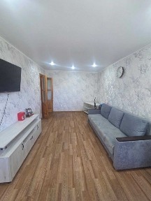 3 комн. квартира в 19 мкрн-не