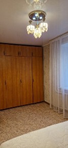 Сдам двухкомнатную квартиру на КЖБИ 150000 + коммуналка